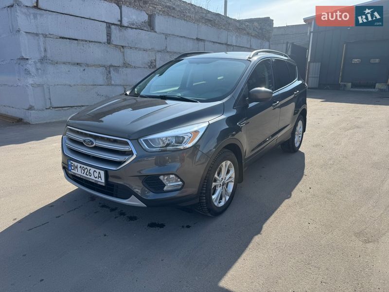 Позашляховик / Кросовер Ford Escape 2017 в Ірпені
