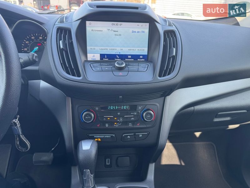 Позашляховик / Кросовер Ford Escape 2017 в Ірпені