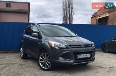 Внедорожник / Кроссовер Ford Escape 2014 в Каменец-Подольском
