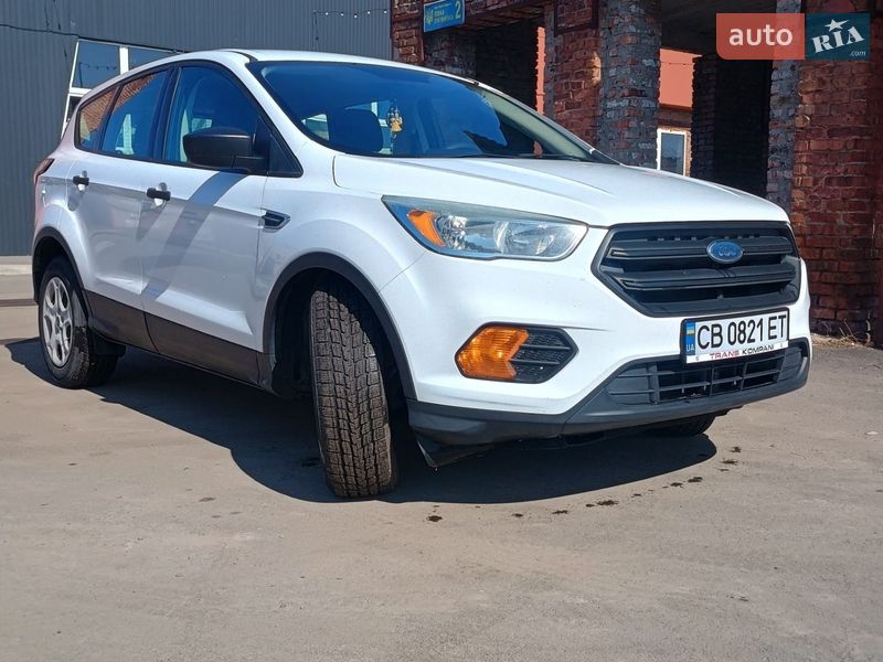 Внедорожник / Кроссовер Ford Escape 2016 в Чернигове