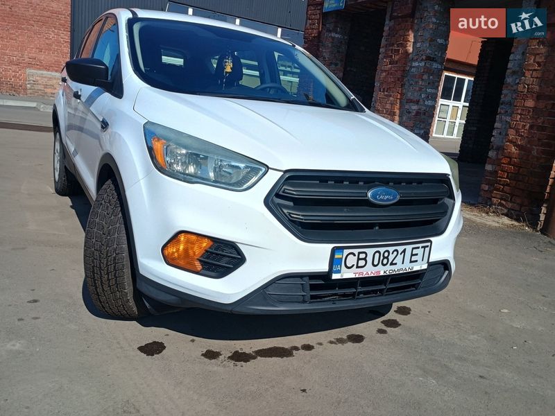 Внедорожник / Кроссовер Ford Escape 2016 в Чернигове