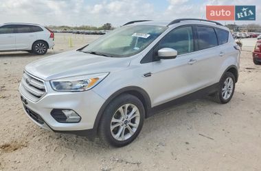 Внедорожник / Кроссовер Ford Escape 2018 в Тернополе