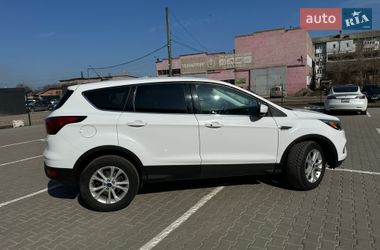 Позашляховик / Кросовер Ford Escape 2019 в Ніжині фото 10 Позашляховик / Кросовер Ford Escape 2019 в Ніжині