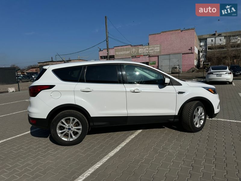 Позашляховик / Кросовер Ford Escape 2019 в Ніжині фото 10 Позашляховик / Кросовер Ford Escape 2019 в Ніжині
