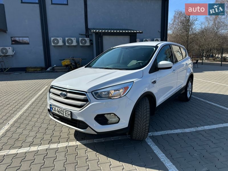 Позашляховик / Кросовер Ford Escape 2019 в Ніжині фото 27 Позашляховик / Кросовер Ford Escape 2019 в Ніжині