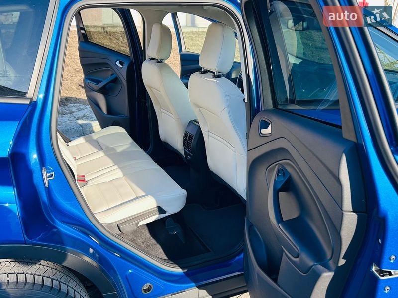 Позашляховик / Кросовер Ford Escape 2018 в Сумах