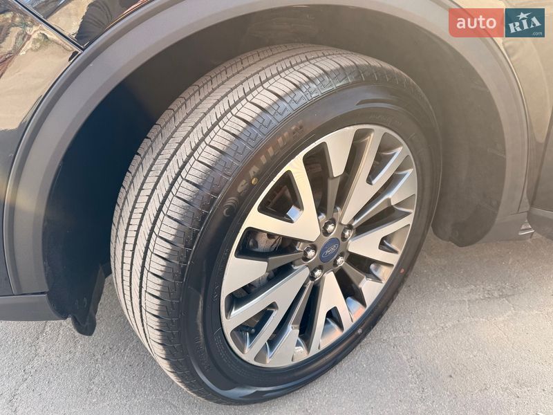 Внедорожник / Кроссовер Ford Escape 2019 в Киеве