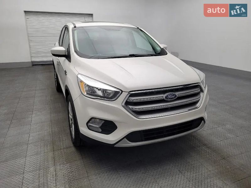 Внедорожник / Кроссовер Ford Escape 2016 в Харькове