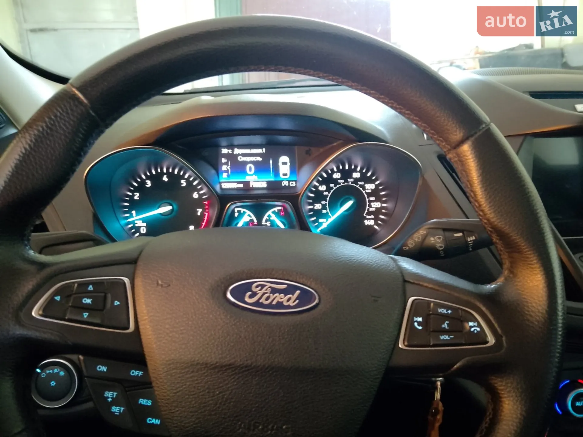 2017 Ford Escape - мініатюра 3