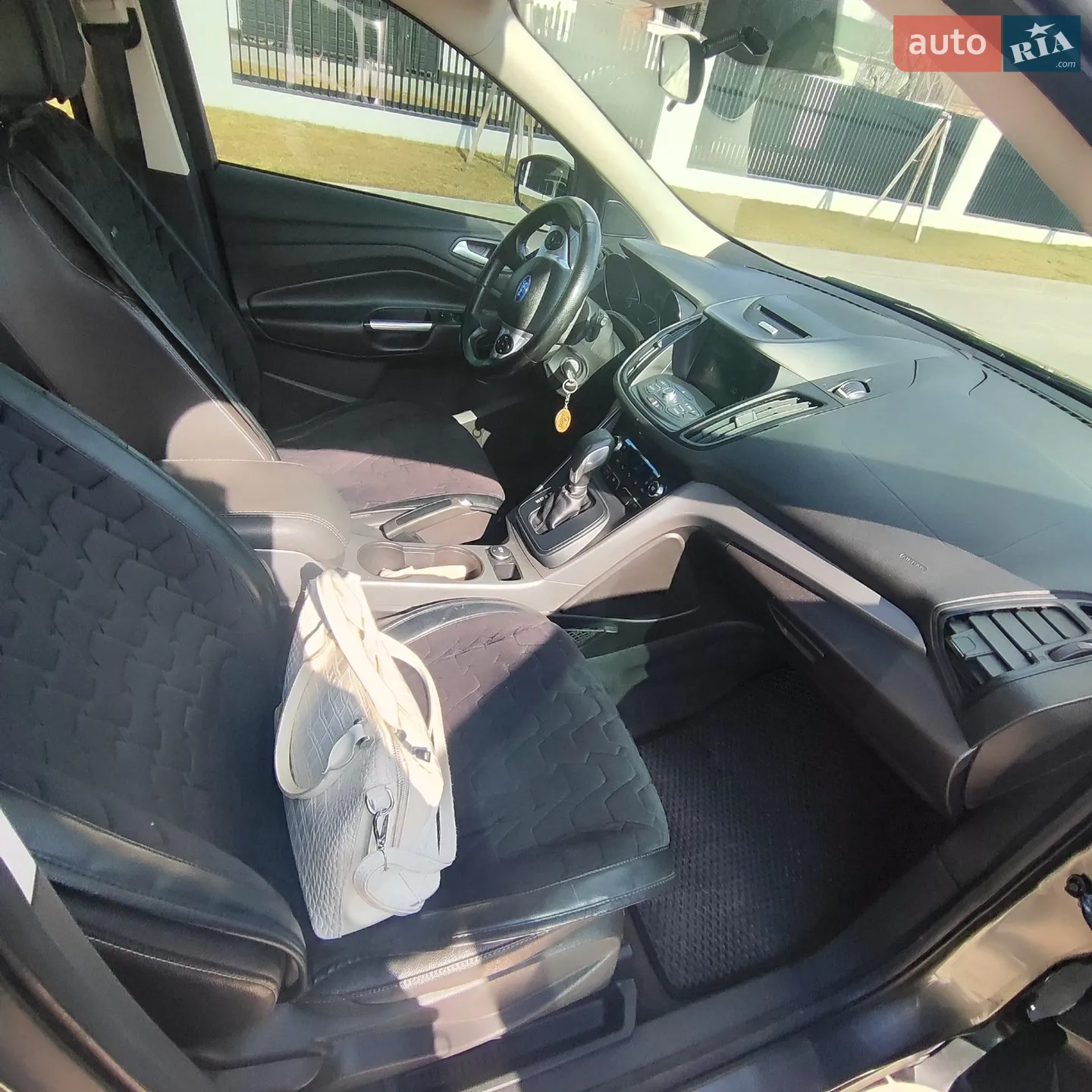 2015 Ford Escape - мініатюра 16