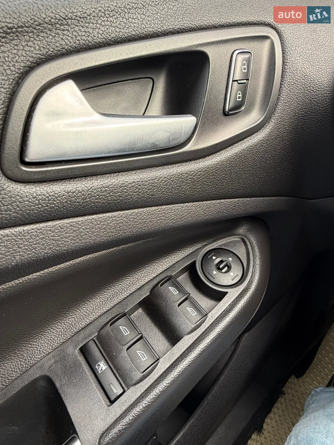 2015 Ford Escape - мініатюра 14
