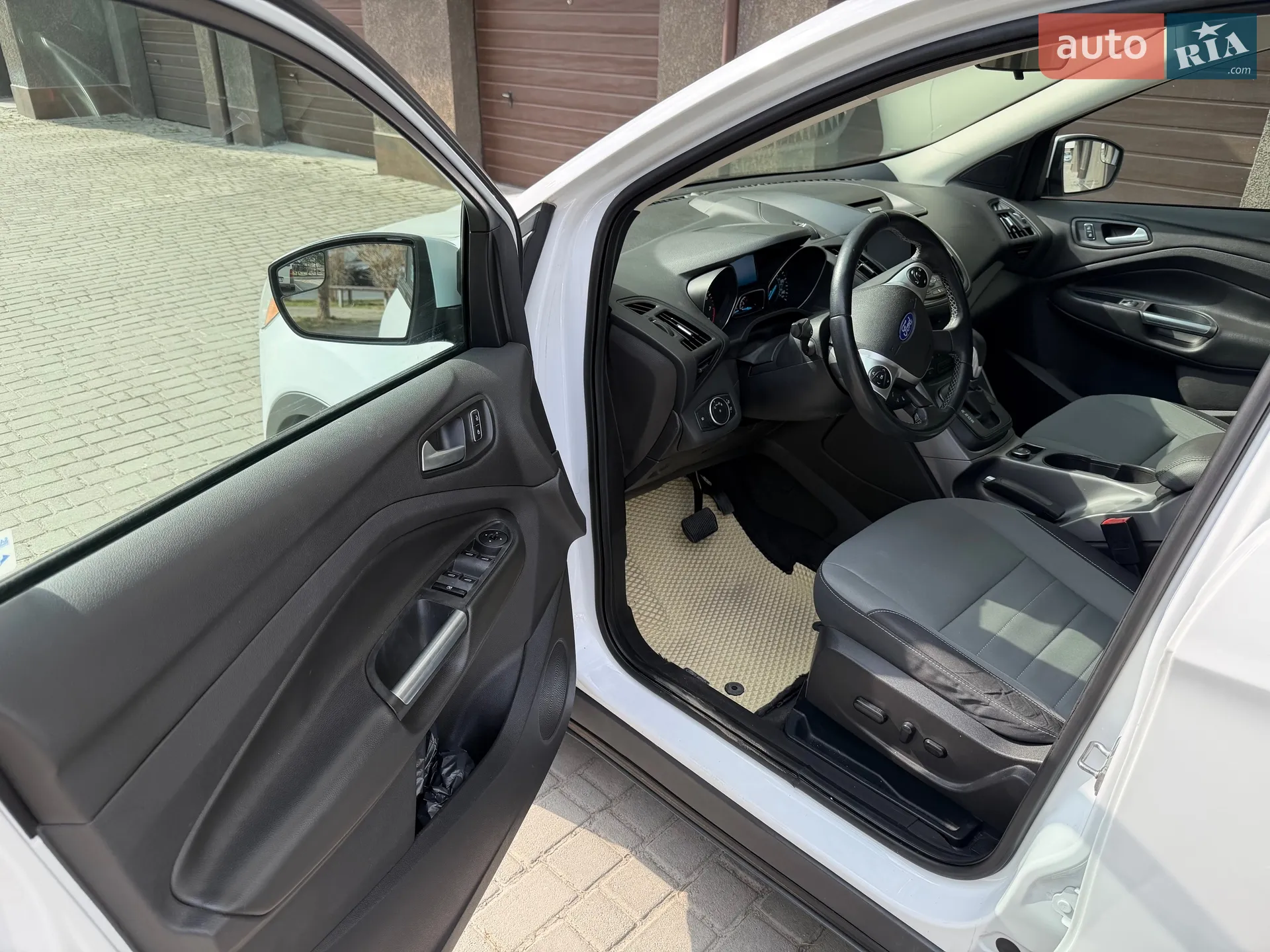 2015 Ford Escape - мініатюра 16