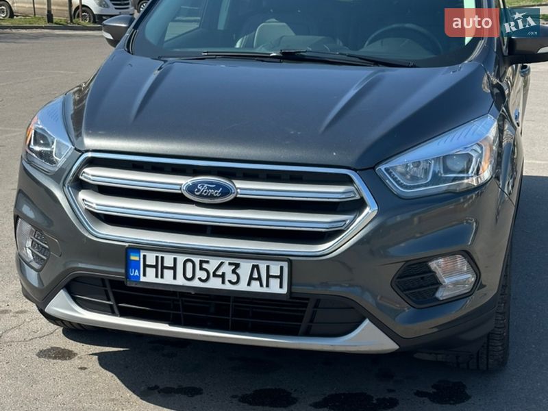 Внедорожник / Кроссовер Ford Escape 2017 в Одессе