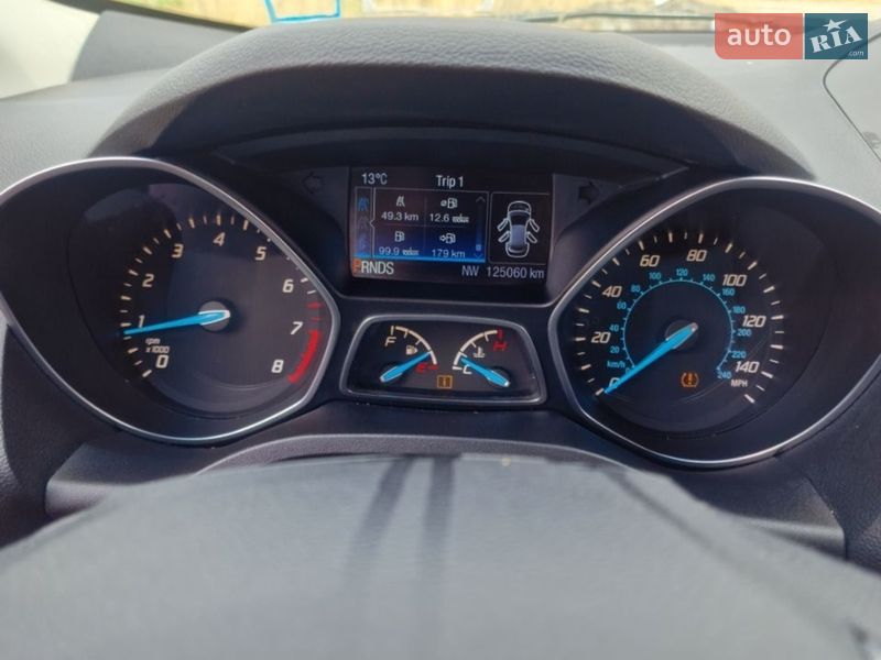 Позашляховик / Кросовер Ford Escape 2015 в Умані