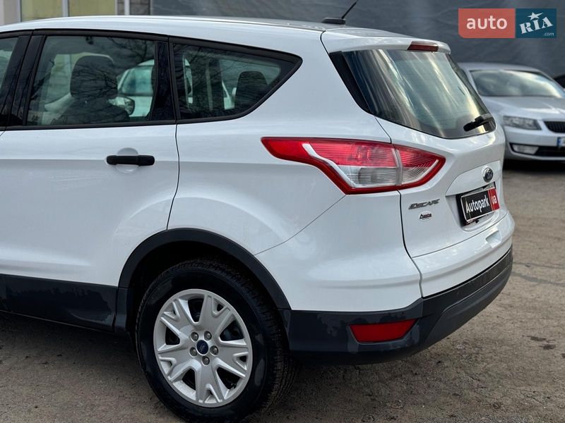 Внедорожник / Кроссовер Ford Escape 2015 в Виннице