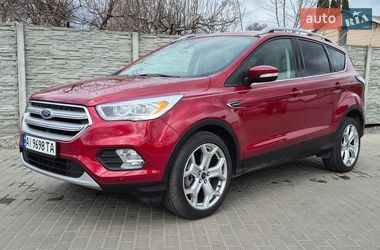 Позашляховик / Кросовер Ford Escape 2017 в Білій Церкві
