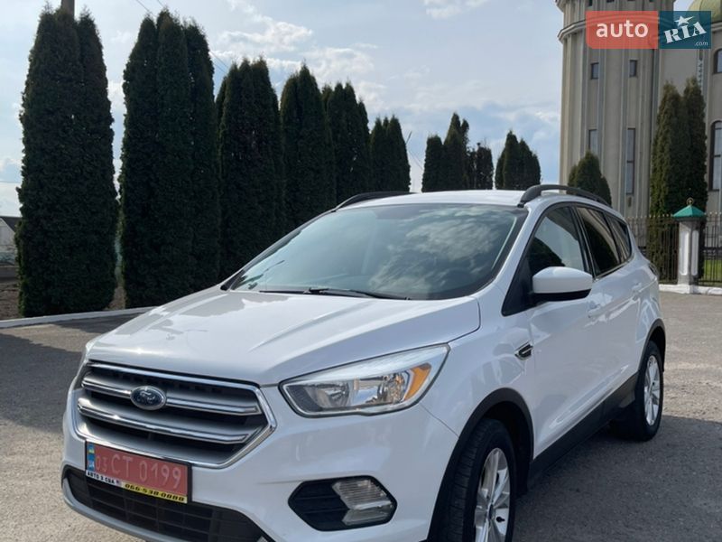 Позашляховик / Кросовер Ford Escape 2016 в Дубні фото 3 Позашляховик / Кросовер Ford Escape 2016 в Дубні
