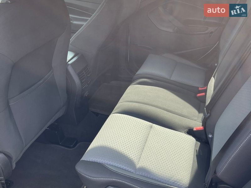 Позашляховик / Кросовер Ford Escape 2016 в Дубні фото 16 Позашляховик / Кросовер Ford Escape 2016 в Дубні