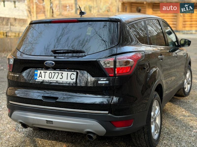 Внедорожник / Кроссовер Ford Escape 2016 в Коломые фото 5 Внедорожник / Кроссовер Ford Escape 2016 в Коломые