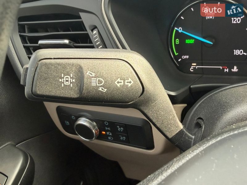 Внедорожник / Кроссовер Ford Escape 2021 в Днепре фото 5 Внедорожник / Кроссовер Ford Escape 2021 в Днепре