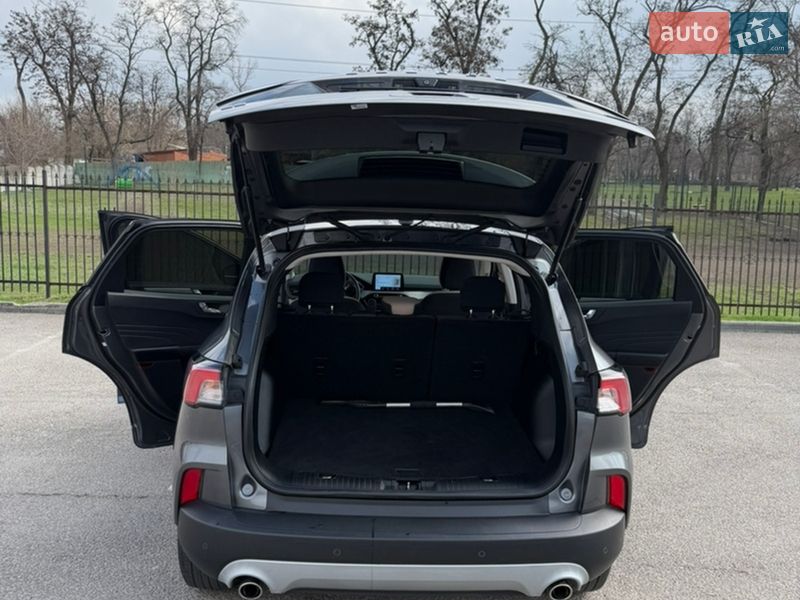 Внедорожник / Кроссовер Ford Escape 2021 в Днепре фото 10 Внедорожник / Кроссовер Ford Escape 2021 в Днепре