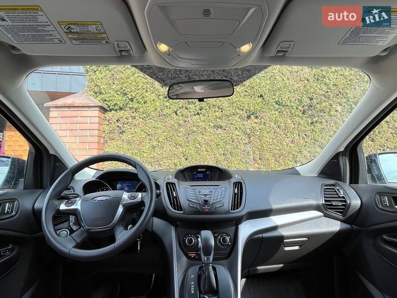 Позашляховик / Кросовер Ford Escape 2015 в Львові фото 14 Позашляховик / Кросовер Ford Escape 2015 в Львові