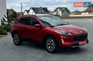 Позашляховик / Кросовер Ford Escape 2020 в Луцьку