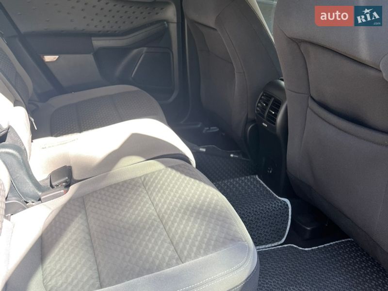 Позашляховик / Кросовер Ford Escape 2020 в Запоріжжі