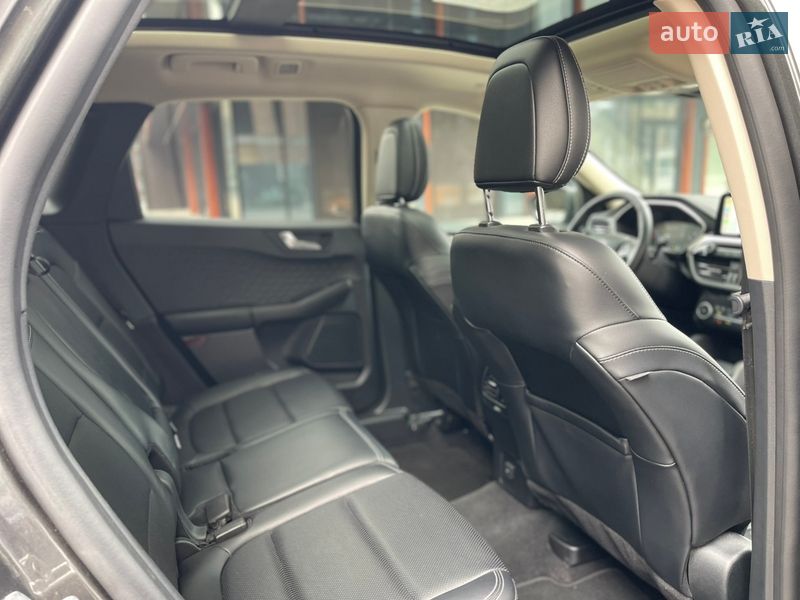 Позашляховик / Кросовер Ford Escape 2019 в Києві фото 17 Позашляховик / Кросовер Ford Escape 2019 в Києві