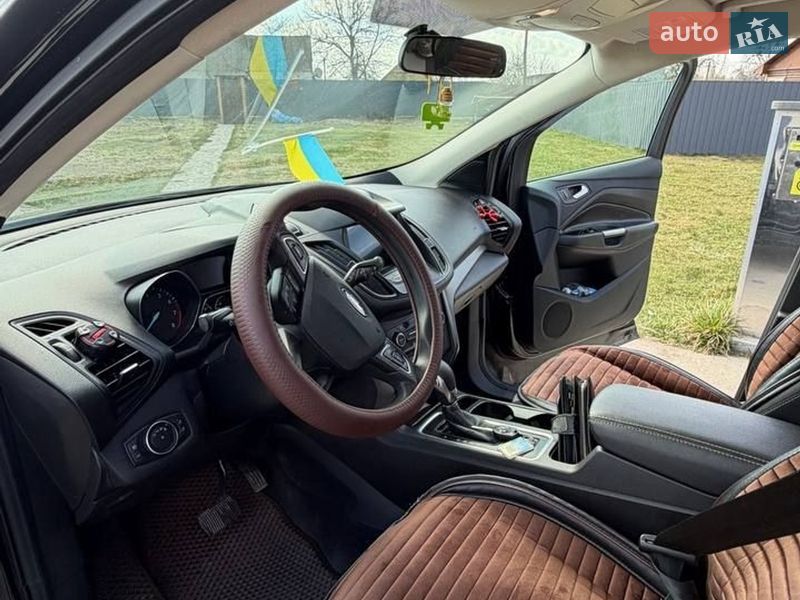 Позашляховик / Кросовер Ford Escape 2018 в Житомирі