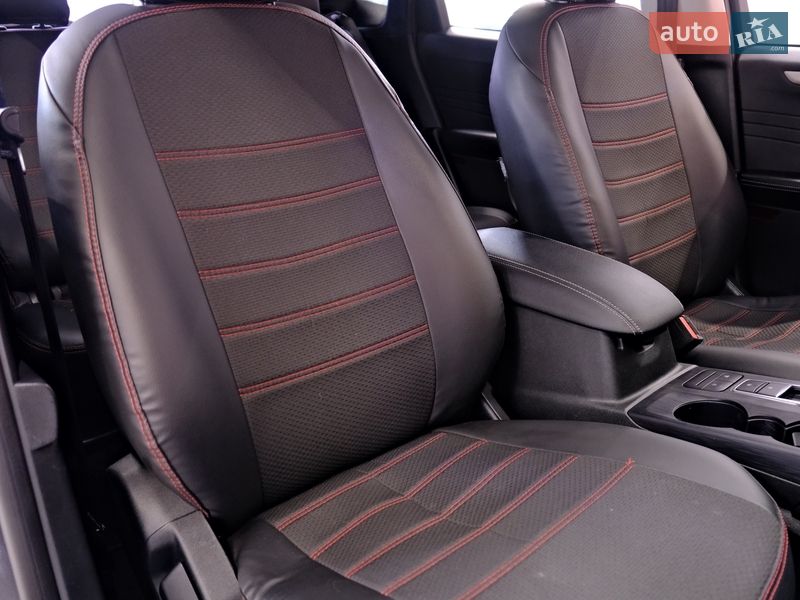 Позашляховик / Кросовер Ford Escape 2021 в Одесі фото 40 Позашляховик / Кросовер Ford Escape 2021 в Одесі