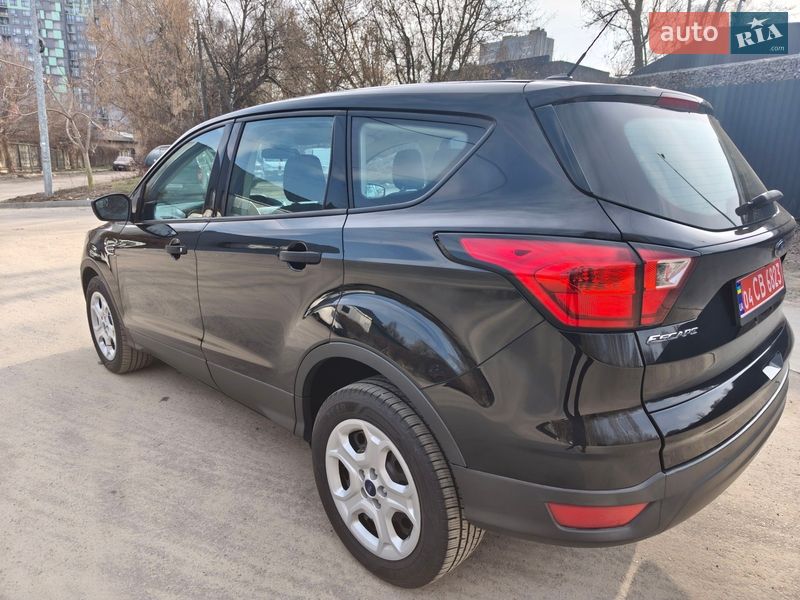 Внедорожник / Кроссовер Ford Escape 2019 в Киеве фото 2 Внедорожник / Кроссовер Ford Escape 2019 в Киеве