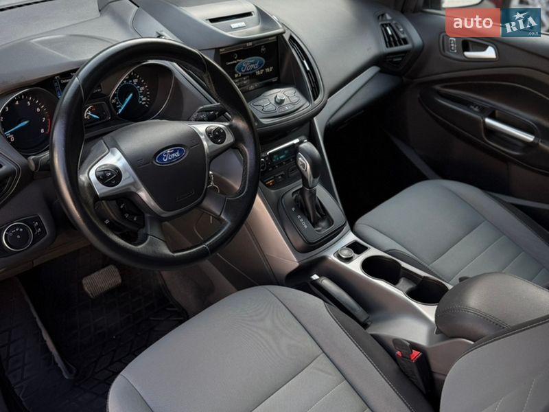Внедорожник / Кроссовер Ford Escape 2014 в Черновцах фото 29 Внедорожник / Кроссовер Ford Escape 2014 в Черновцах