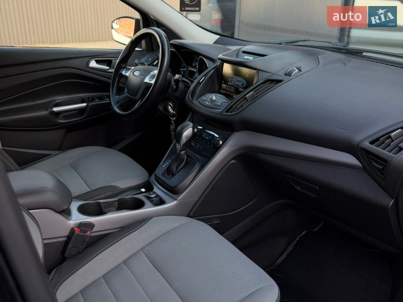 Внедорожник / Кроссовер Ford Escape 2014 в Черновцах фото 52 Внедорожник / Кроссовер Ford Escape 2014 в Черновцах