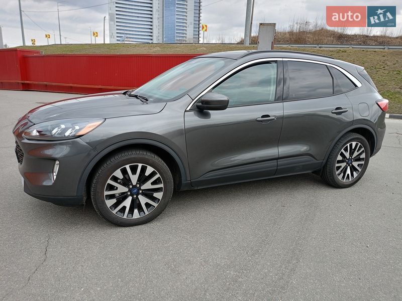 Внедорожник / Кроссовер Ford Escape 2019 в Киеве фото 9 Внедорожник / Кроссовер Ford Escape 2019 в Киеве