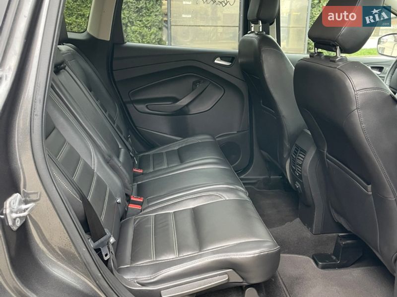 Внедорожник / Кроссовер Ford Escape 2018 в Ивано-Франковске