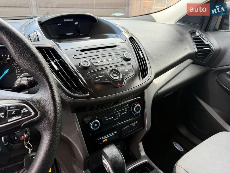 Внедорожник / Кроссовер Ford Escape 2017 в Киеве фото 19 Внедорожник / Кроссовер Ford Escape 2017 в Киеве