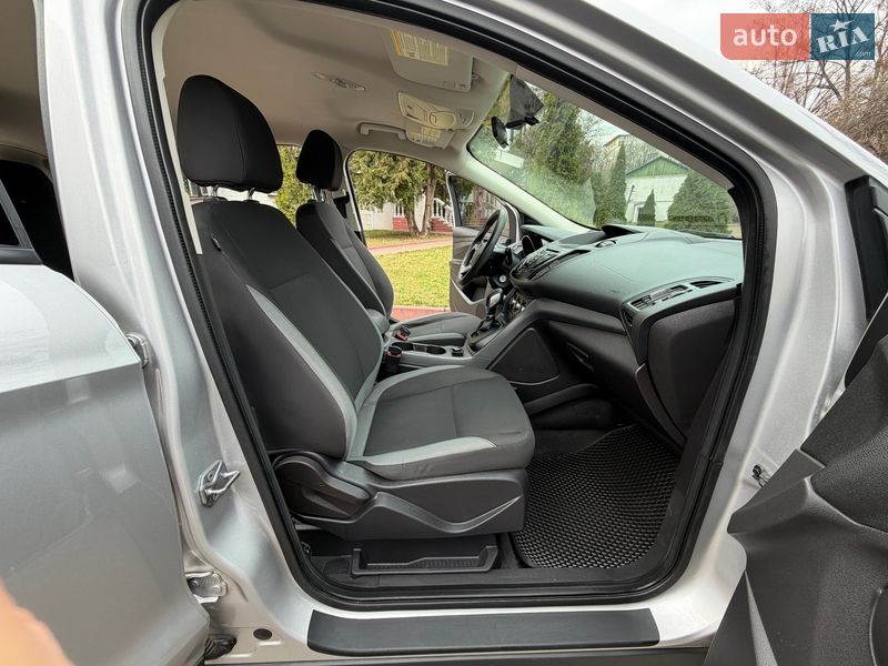 Внедорожник / Кроссовер Ford Escape 2014 в Киеве