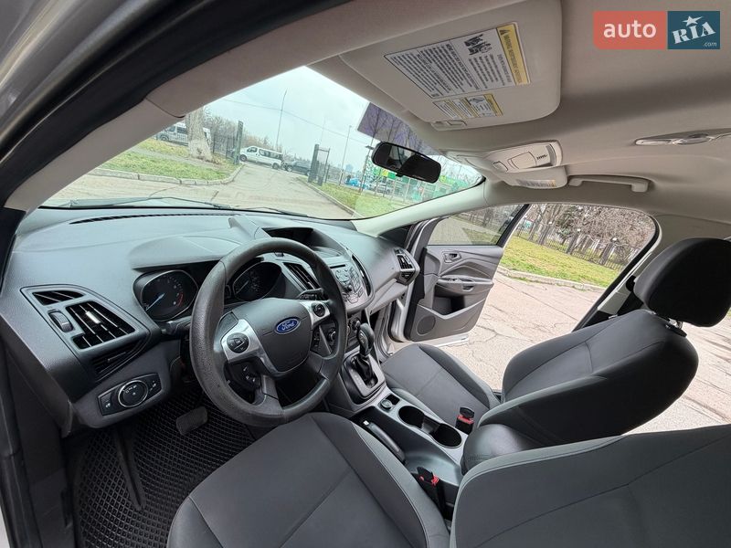 Внедорожник / Кроссовер Ford Escape 2014 в Киеве