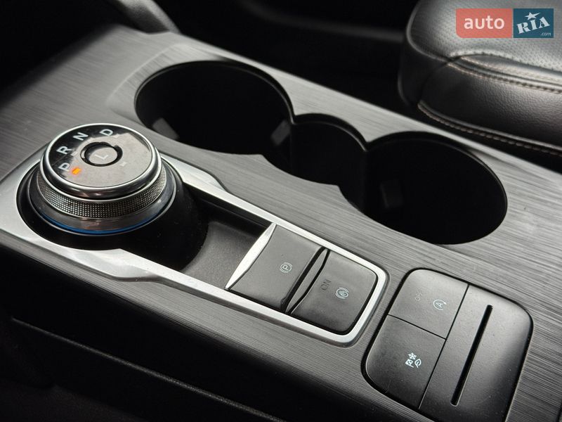 Внедорожник / Кроссовер Ford Escape 2020 в Львове