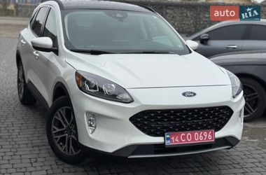 Внедорожник / Кроссовер Ford Escape 2020 в Ивано-Франковске