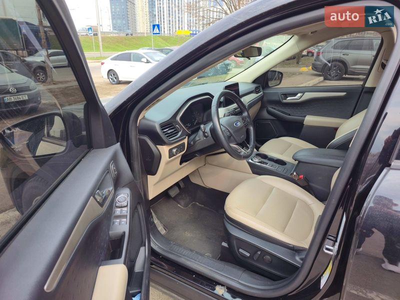 Внедорожник / Кроссовер Ford Escape 2020 в Киеве фото 8 Внедорожник / Кроссовер Ford Escape 2020 в Киеве