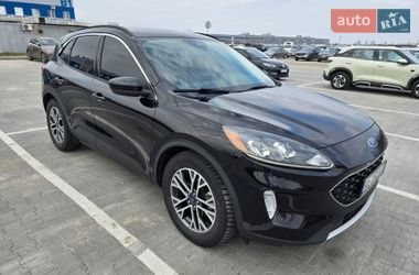 Внедорожник / Кроссовер Ford Escape 2020 в Киеве
