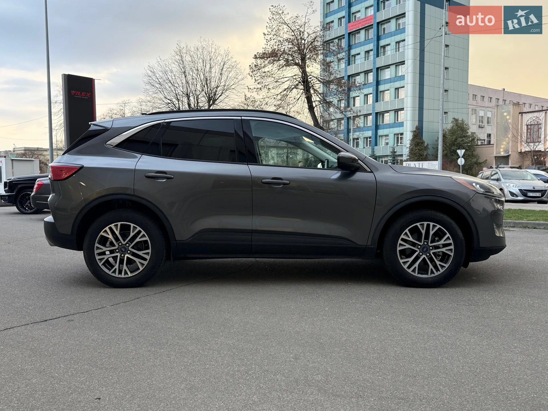 2021 Ford Escape - мініатюра 6