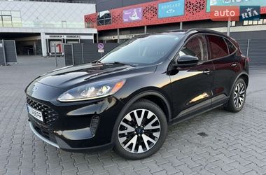 Внедорожник / Кроссовер Ford Escape 2020 в Киеве