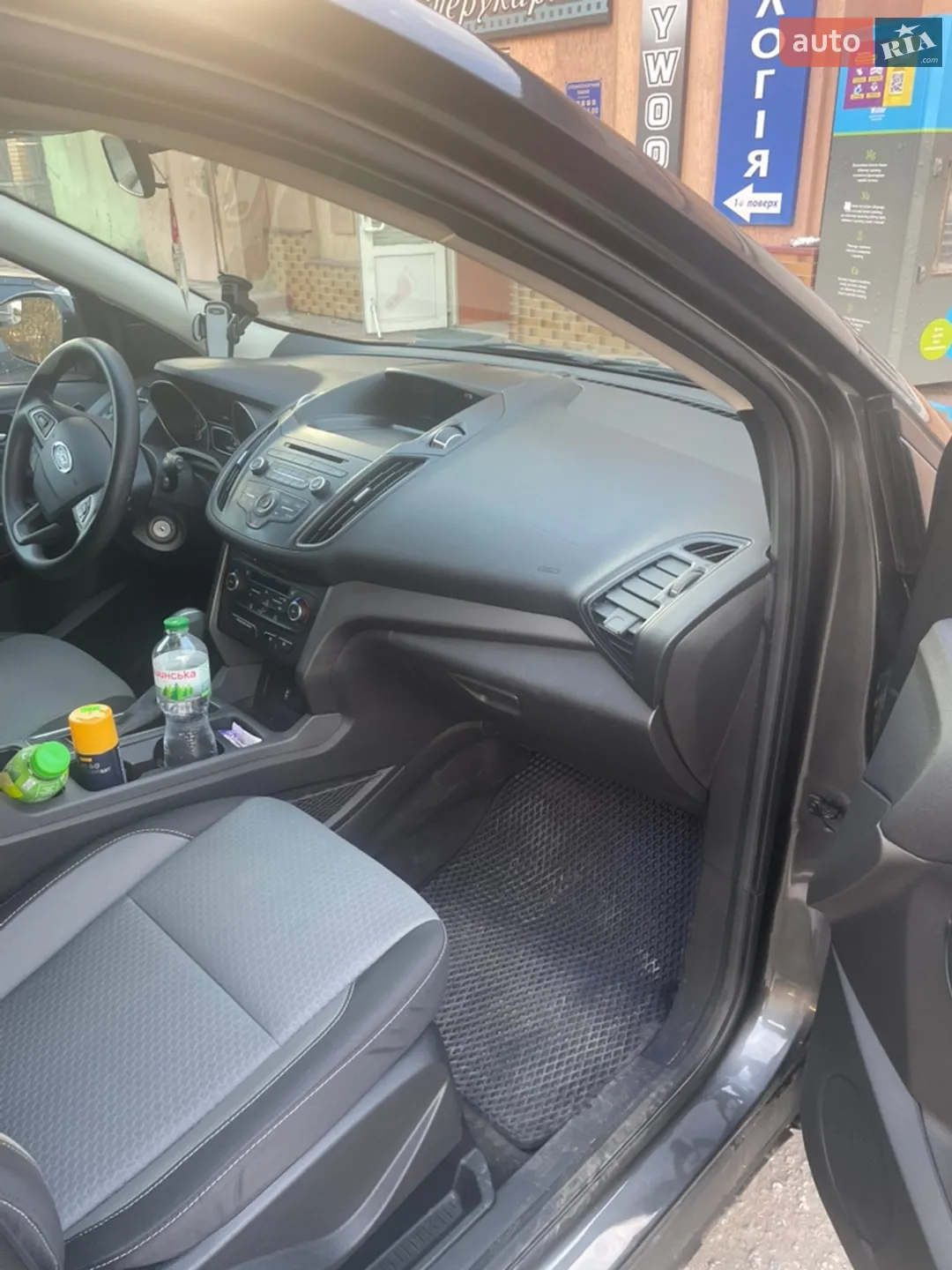 2017 Ford Escape - мініатюра 9