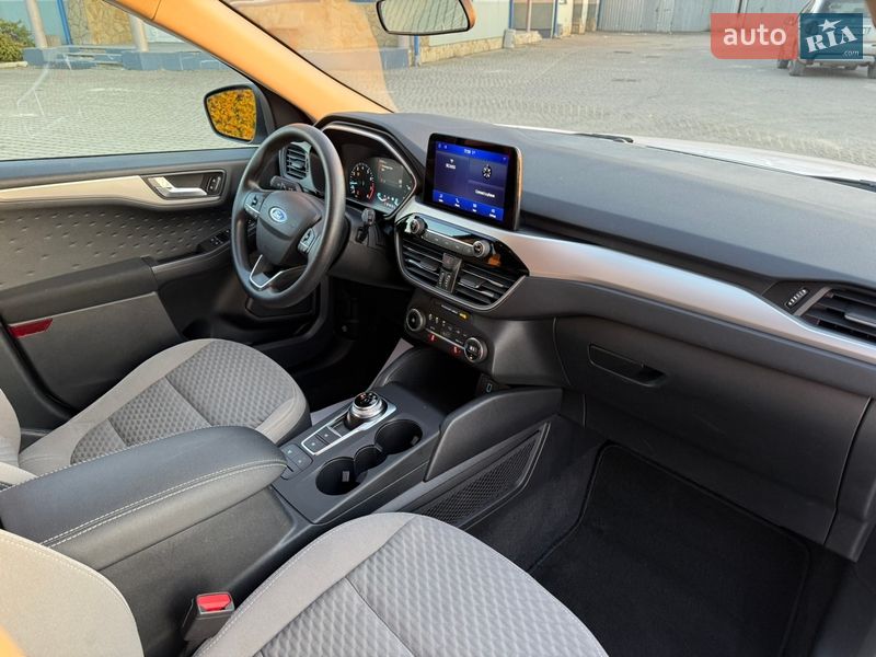 Позашляховик / Кросовер Ford Escape 2020 в Львові фото 13 Позашляховик / Кросовер Ford Escape 2020 в Львові