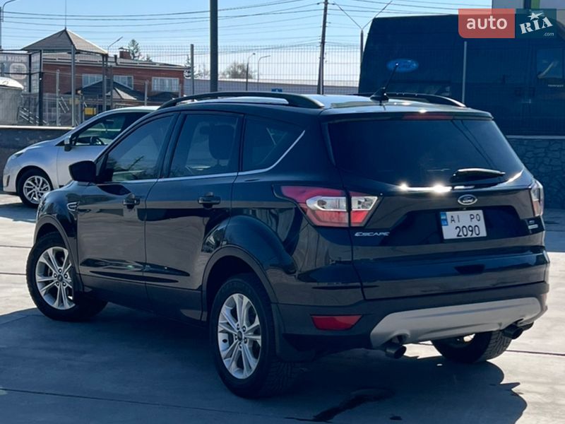 Внедорожник / Кроссовер Ford Escape 2017 в Белой Церкви