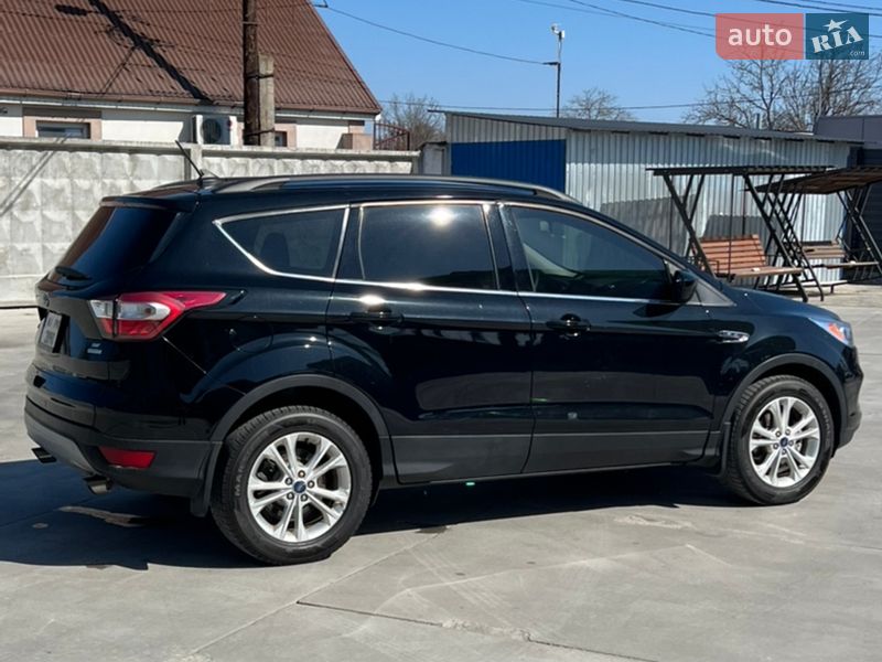 Внедорожник / Кроссовер Ford Escape 2017 в Белой Церкви