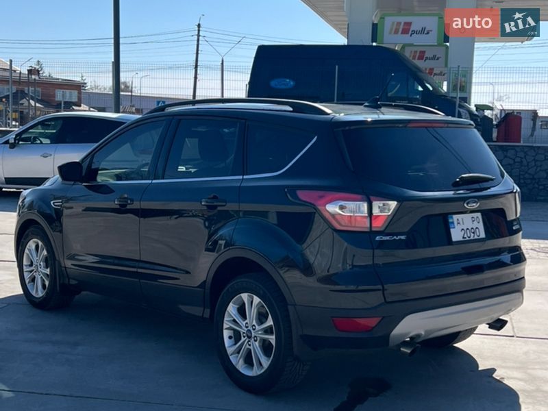 Внедорожник / Кроссовер Ford Escape 2017 в Белой Церкви